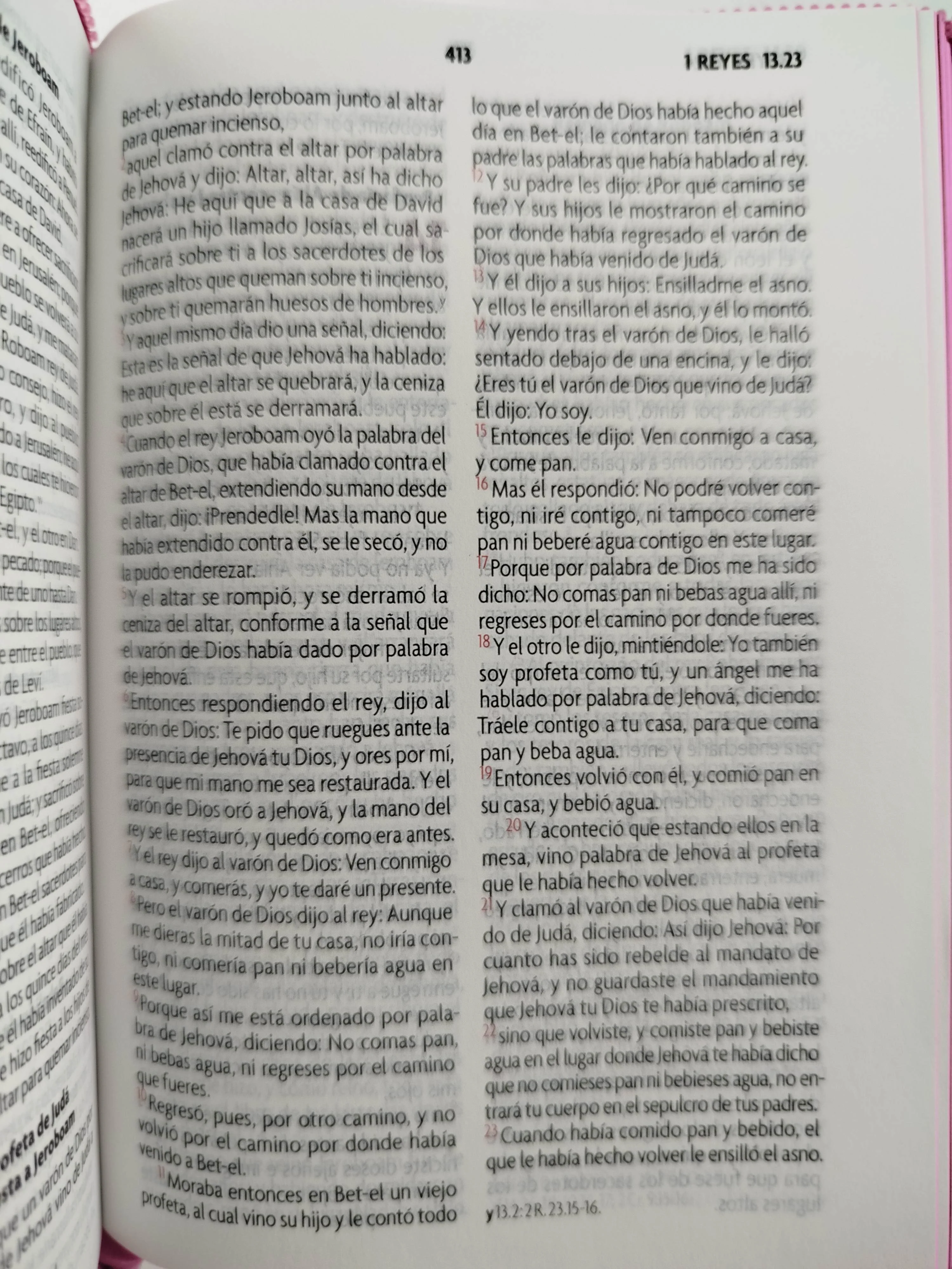 Biblia Amigos por siempre fucsia - Image 2