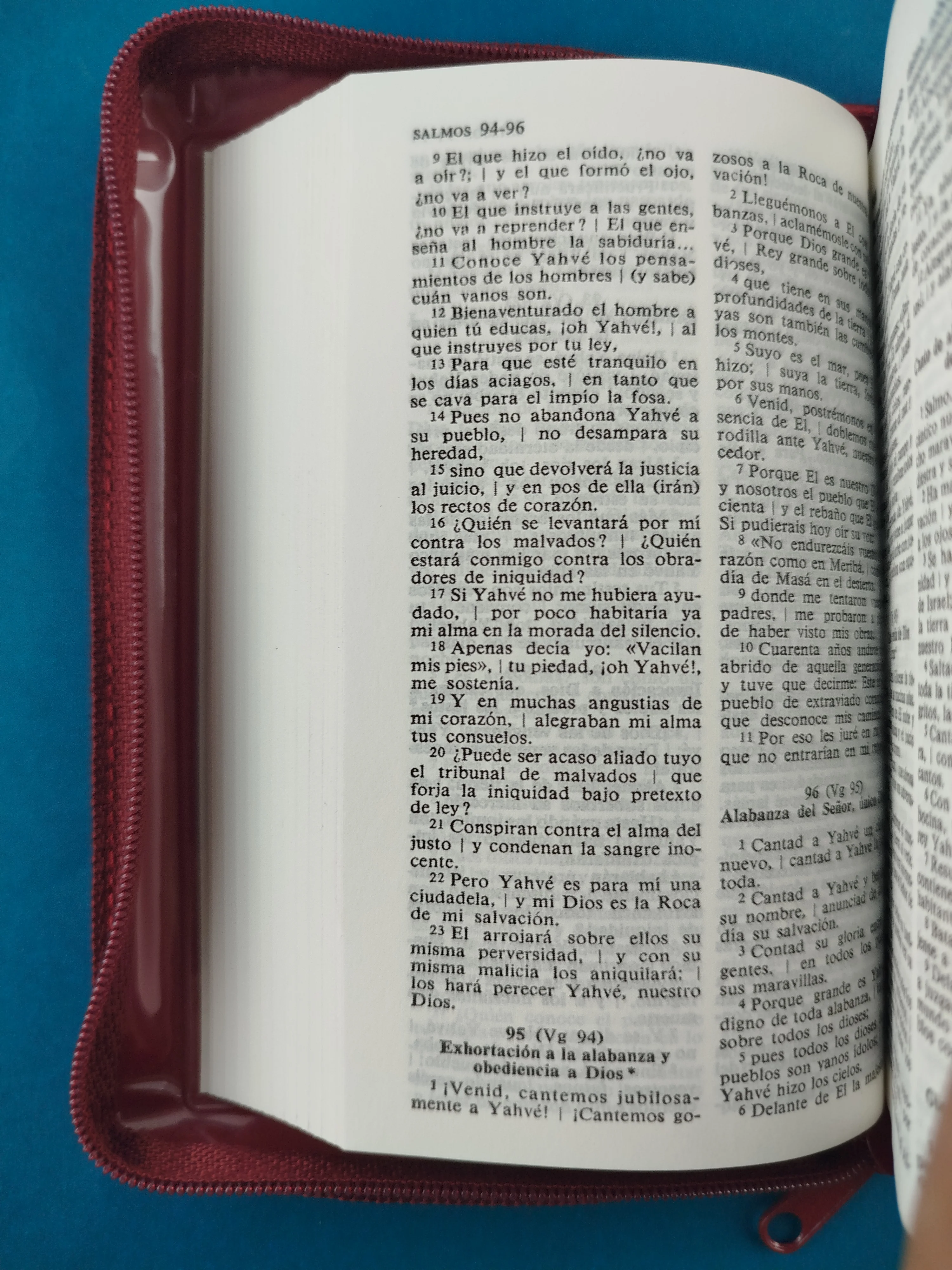 Biblia nácar colunga pequeña cierre - Image 3