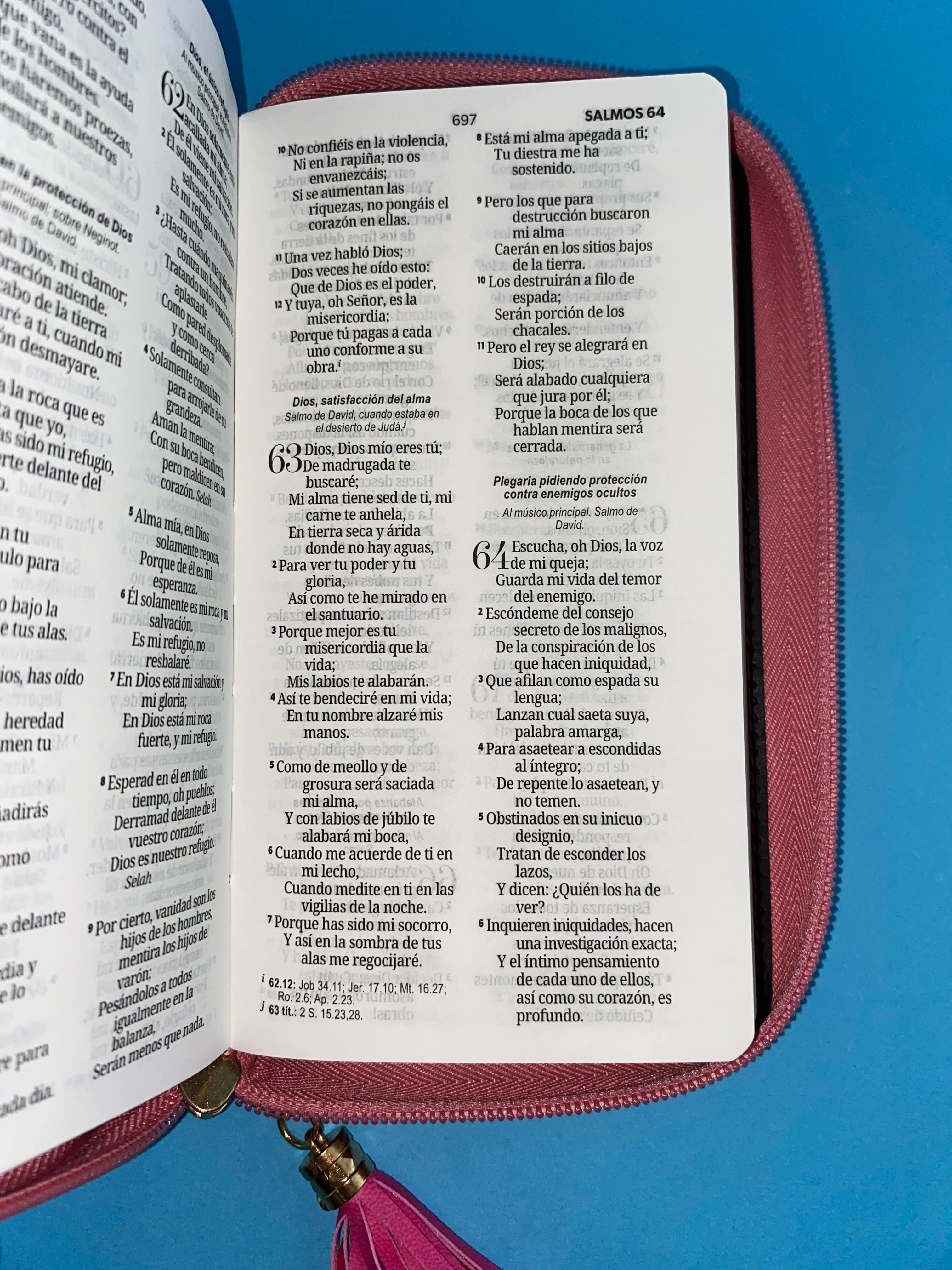 Biblia tipo chequera rvr 1960 con cierre sin índice fucsia-rosa - Image 2