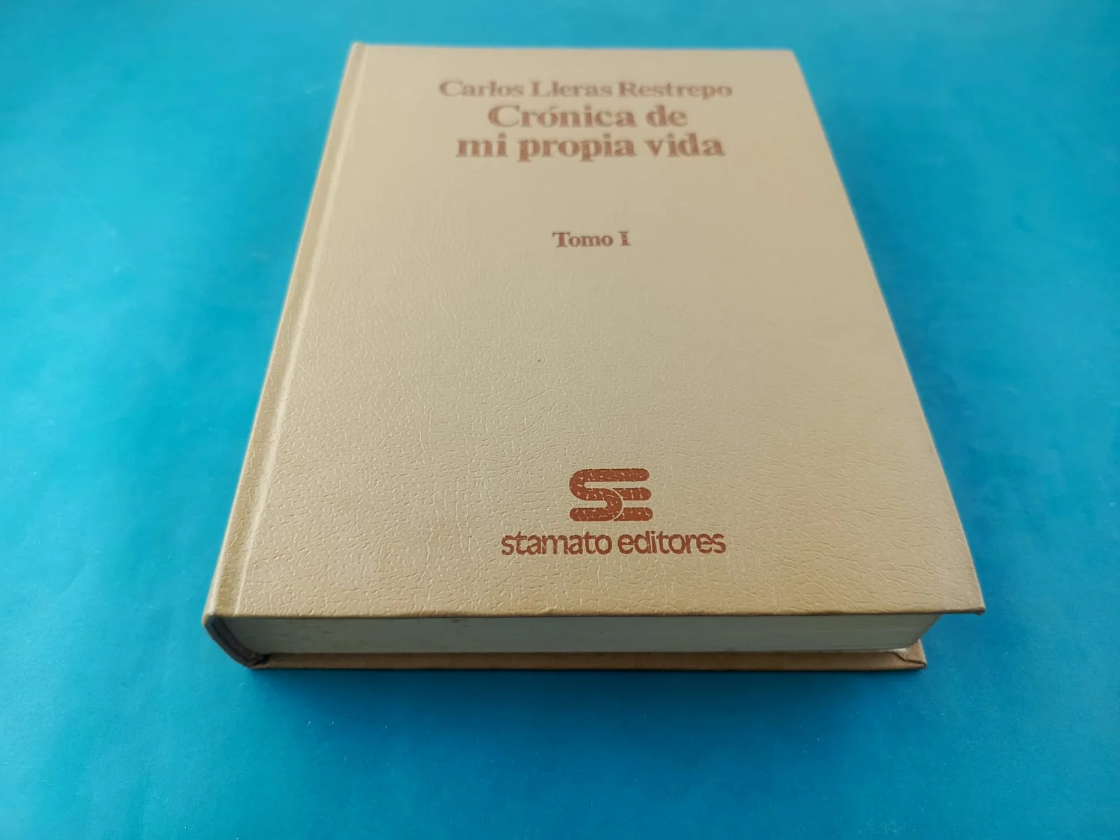 Crónicas de mi propia vida de Carlos Lleras Restrepo 4 tomos - Image 3