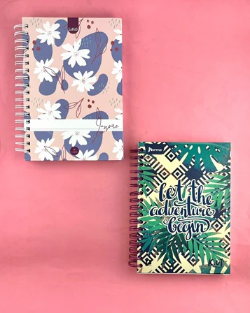 Cuaderno argollado pequeño cuadriculado pasta dura 7 materias Mujer - Image 2